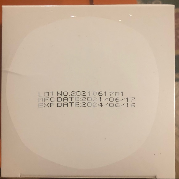 NIB LANBENA Vitamin C Scrub Cream and Vitamin C Exfoliator Gel - Picture 5 of 9